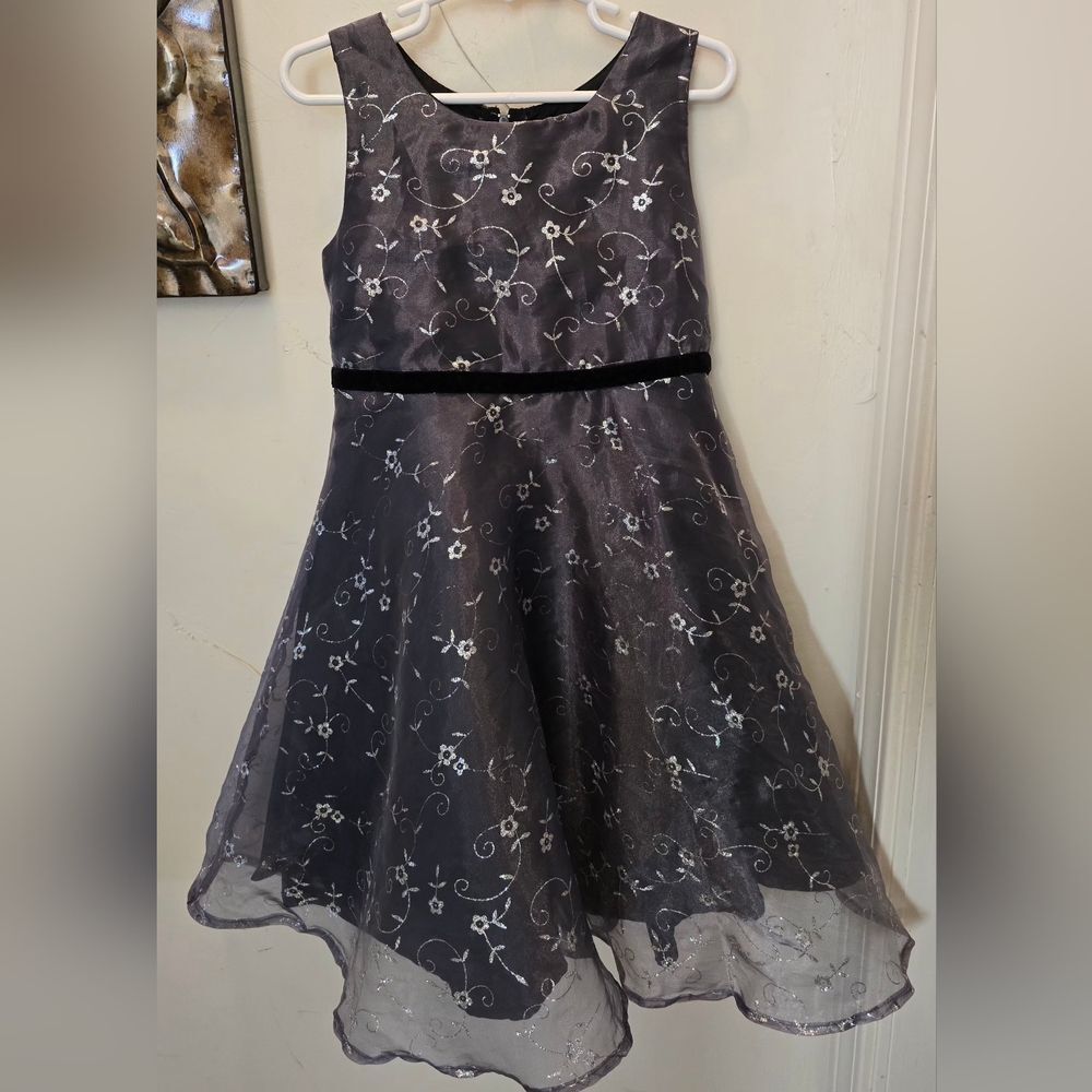🧡 Zoey Floral Kids Dress - Black Velvet and Silver Kids 6 - Picture 1 of 6